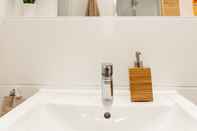 In-room Bathroom MyRoom - Top Munich Serviced Apartments