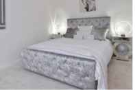 Bedroom Exclusive Weybridge Home