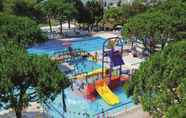 Swimming Pool 7 Victoria Mobilehome Village Mediterraneo