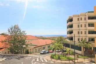 Exterior 4 Grey Apartment in City Center with Sea View