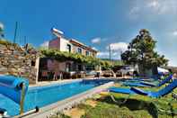Kolam Renang Santa Cruz Villa Private Pool