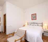 Bedroom 7 Villa Oliveta