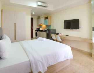 Kamar Tidur 2 Comfy Studio Room with City View at Menteng Park Apartment