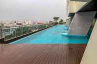 Swimming Pool Cozy Studio Room Apartment Menteng Park