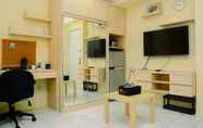 Kamar Tidur 5 Chic and Cozy Studio Apartment at Menteng Square