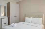 Kamar Tidur 2 Stunning Studio Room at Menteng Park Apartment