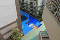 Swimming Pool Comfy Studio at Menara Kondominium Kelapa Gading Apartment