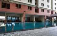 Swimming Pool 4 Comfy 3BR Apartment at Mediterania Gajah Mada