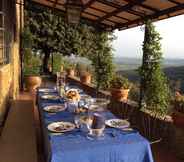 Nhà hàng 3 Tuscany Villa With Breathtaking View