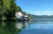 Bangunan 5 Direct on Lugano Lake: Take a Swim From Your Villa