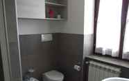 Toilet Kamar 2 Il Tramonte