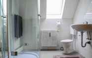 Toilet Kamar 6 Monteurzimmer & FeWo G. Klement Aurach