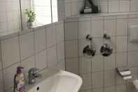 Toilet Kamar Fewo Jenaer Straße 11 - 2 Schlafzimmer