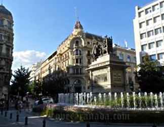 Bangunan 2 Cozy & Bright Apartment in the Center of Granada. Reyes Católicos