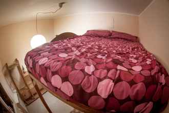 Kamar Tidur 4 Guesthouse 4Roomz