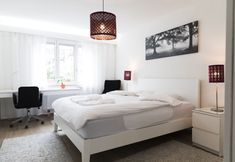 Phòng ngủ 2 Superb Suite “POCKET WIFI”