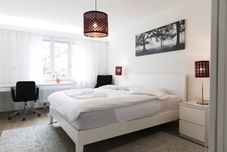 Phòng ngủ Superb Suite “POCKET WIFI”