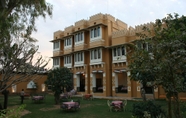 Exterior 5 Hotel Pratap Palace