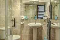 Toilet Kamar 1 Bed- The Loft by Pureserviced