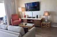 Common Space Ilikai Tower One Bedroom Lagoon View Waikiki Condos With Lanai & Free Wifi