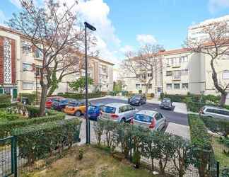 Exterior 2 Casa Oliveira - Alvalade by the Metro