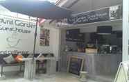 Luar Bangunan 4 Sunil Garden Guesthouse Coffee and More