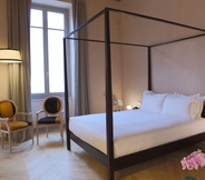 Phòng ngủ 4 Hotel Opera 35