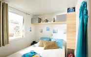 Bedroom 6 Camping Les Sables Blancs