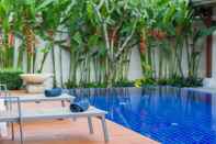 Kolam Renang Emerald Pool Villa