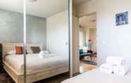 Kamar Tidur 7 Charming 1 Bedroom Apartment in Vibrant South Yarra