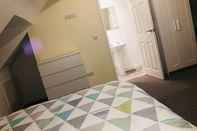 Bedroom Townhouse @ Corporation Street Stoke