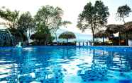 Swimming Pool 4 Ha Giang Moments Homestay - Hostel