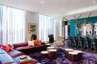 บาร์ คาเฟ่ และเลานจ์ Luxurious 1bd/1ba Penthouse in Fenway - 1T