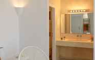 In-room Bathroom 7 Ortus White Mykonian Luxury Villa