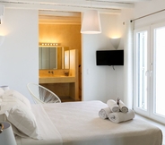 Bedroom 4 Ortus White Mykonian Luxury Villa