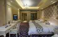 Bedroom 6 Jin Long Wan Hao Hotel