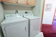 บริการของโรงแรม Snowcreek V 999 Mammoth Mountain Views, Private Washer Dryer, Pet-friendly by Redawning