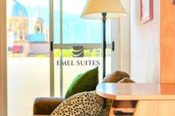 Lobby Emelsuites