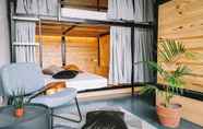 Kemudahan Hiburan 2 Murals Sleepbox Capsule Hostel - Adults Only