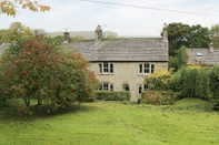 Exterior Shiers Farmhouse