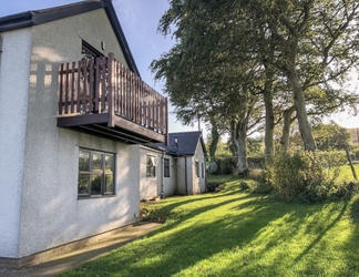 Exterior 2 Garth Cottage