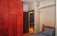 Bedroom 7 City & Sea Two Floor Flat with View Next to Metro