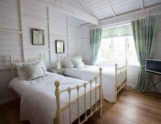 Bedroom 2 Lligwy Beach Cottage