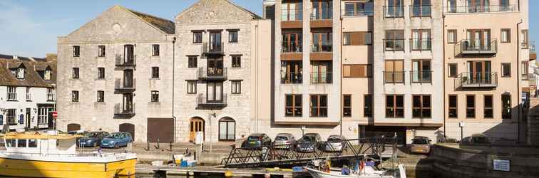 Exterior Harbourside Penthouse