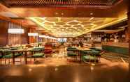 Bar, Kafe dan Lounge 5 Radisson Blu Towers Kaushambi Delhi NCR