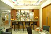 Bar, Kafe, dan Lounge Hotel Unger