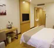 Kamar Tidur 5 GreenTree Inn Ningbo Beilun District Meishan Beach Business Hotel