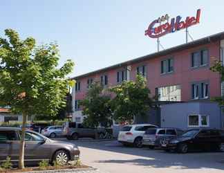 Bangunan 2 Eurohotel Günzburg