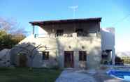 Luar Bangunan 3 Rural Spacious Villa with Pool at Central Crete