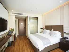 Bedroom 4 GME Ningbo International Convention and Exhibition Center Chaohui Road Hotel